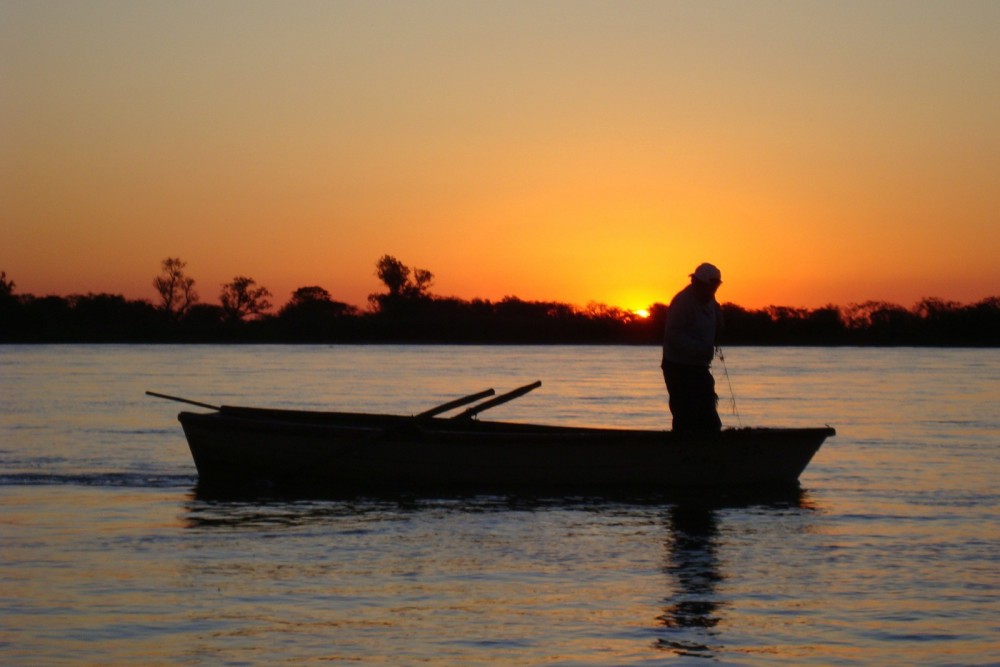 Pesca recreativa y paseos en lancha