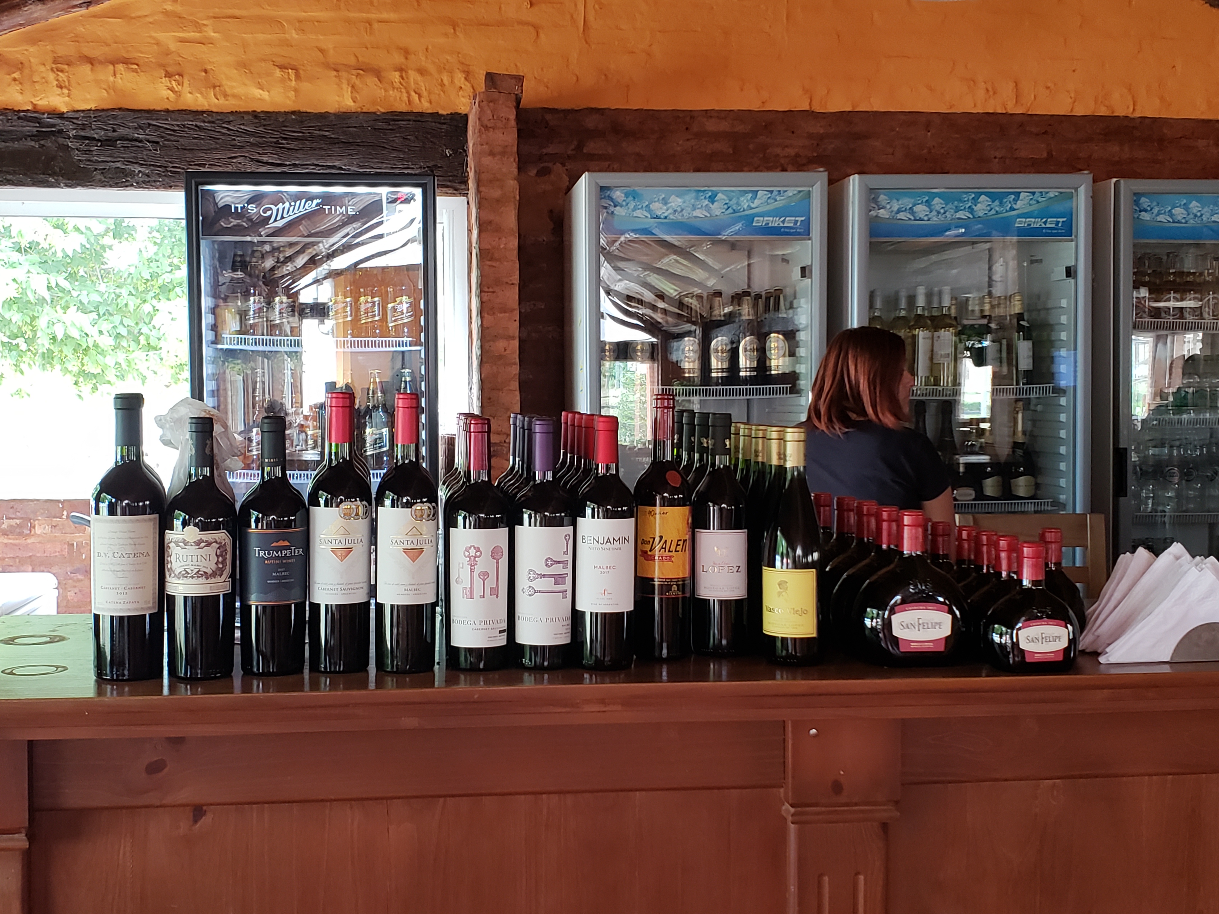 Restaurante a la orilla del río Paraná en San Pedro, Provincia de Buenos Aires.