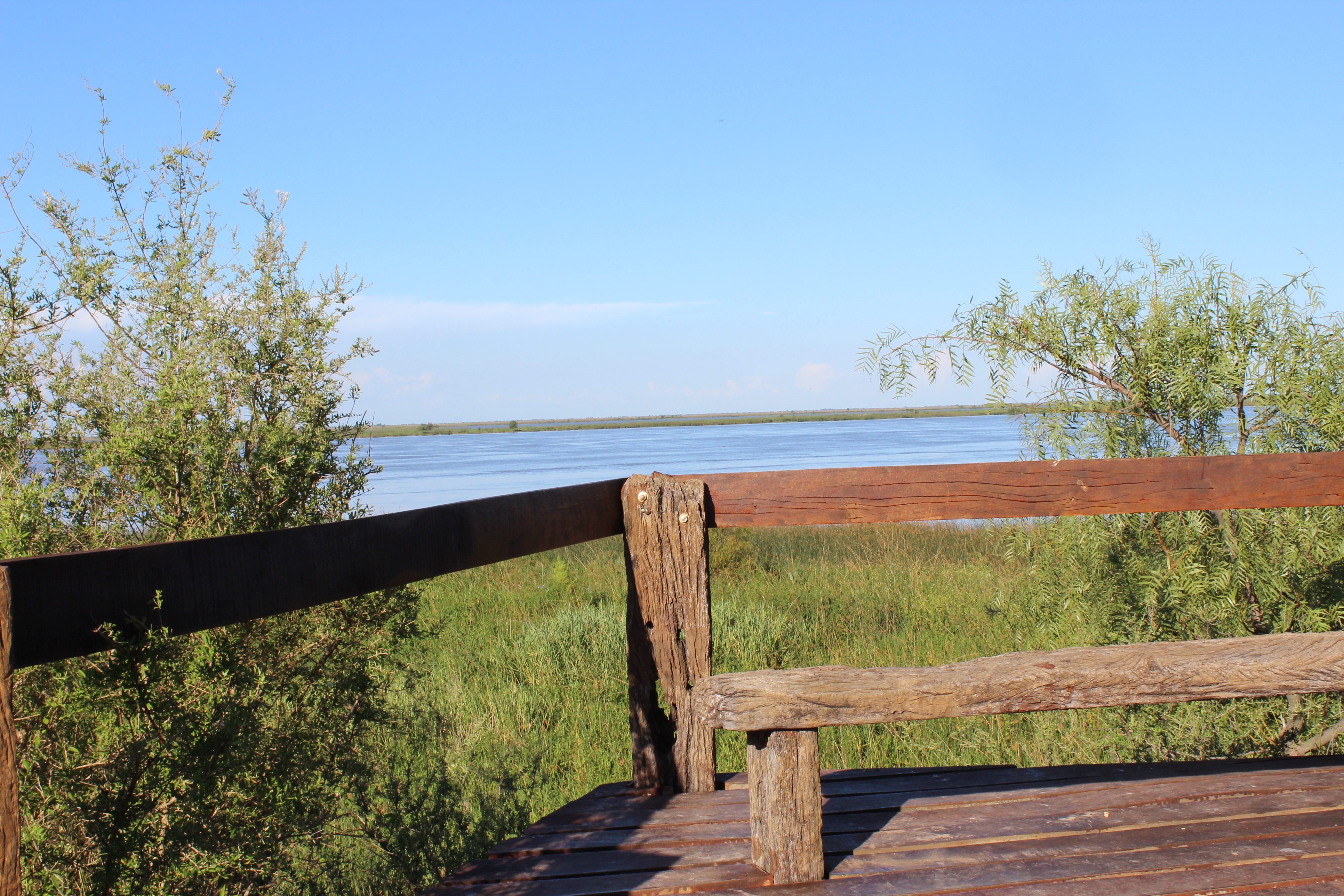 Vuelta de Obligado, San Pedro, miradores en el parque lindero a la reserva natural y ecológica.